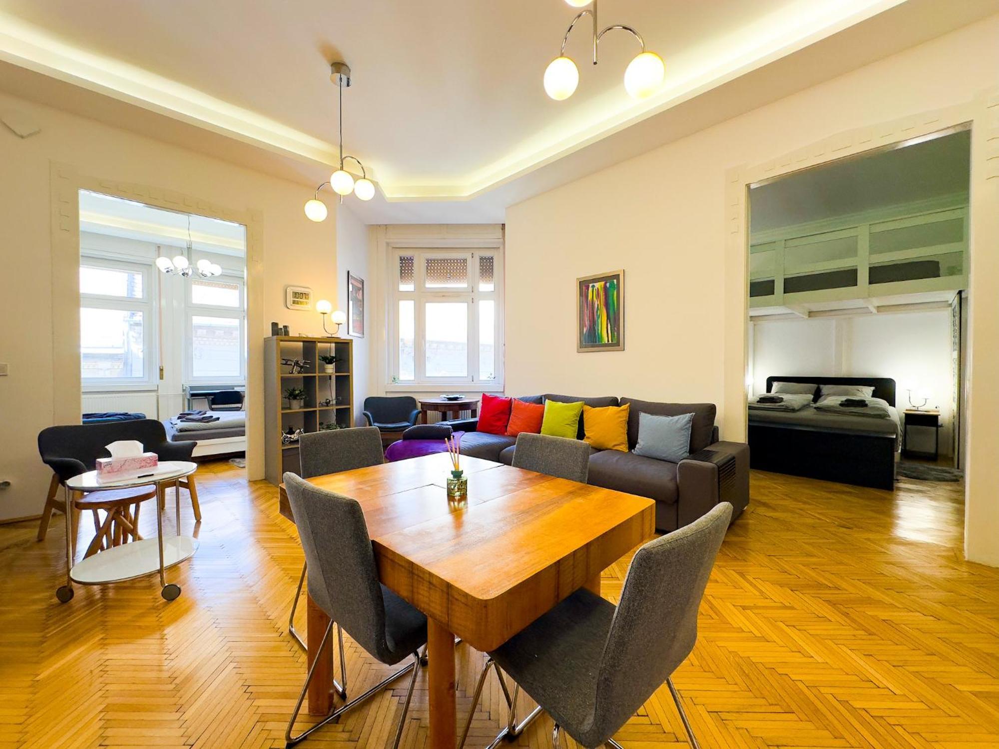 Spacious 4Br Oasis In Central Budapest - Bp Sky Екстер'єр фото