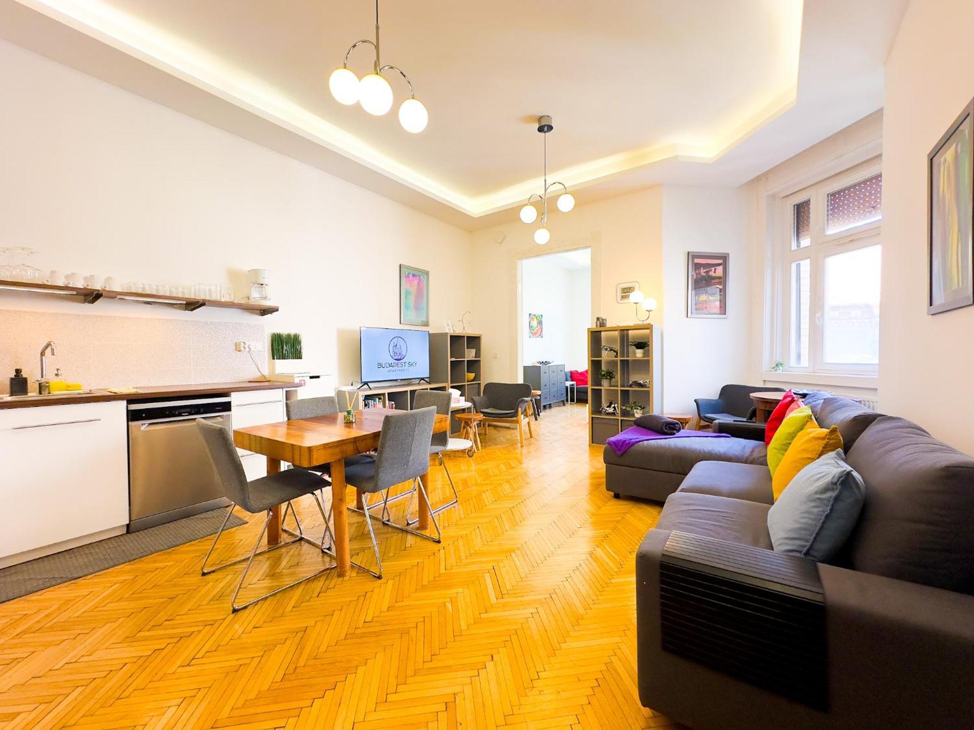 Spacious 4Br Oasis In Central Budapest - Bp Sky Екстер'єр фото