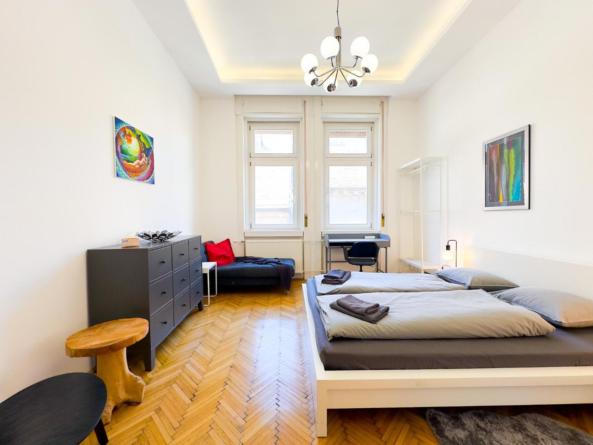 Spacious 4Br Oasis In Central Budapest - Bp Sky Екстер'єр фото